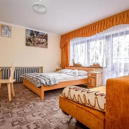 U Capka * بورونين